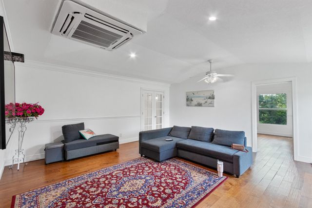 6934 Grapeview Boulevard (Main House), Loxahatchee, FL 33470