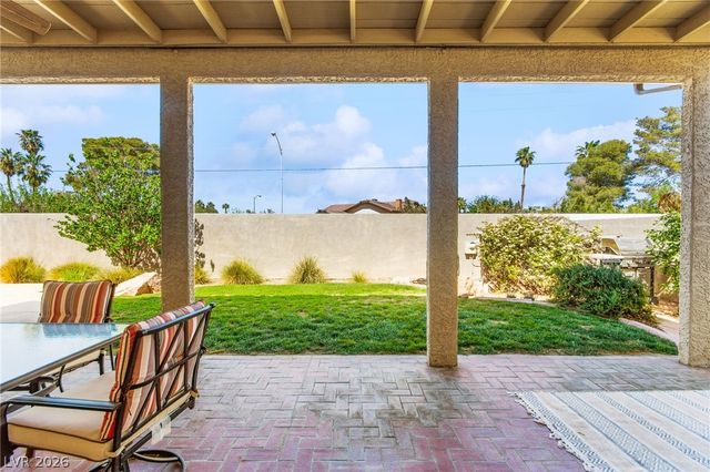 2660 Batelli Court, Las Vegas, NV 89121