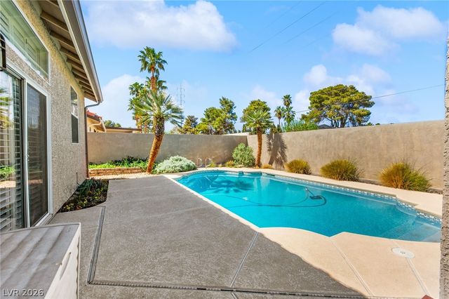 2660 Batelli Court, Las Vegas, NV 89121