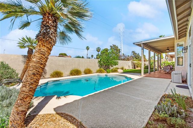 2660 Batelli Court, Las Vegas, NV 89121