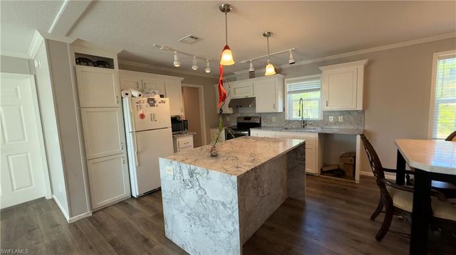 28119 Crescent Lake DR, Punta Gorda, FL 33955