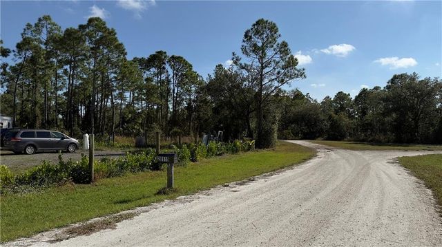 28119 Crescent Lake DR, Punta Gorda, FL 33955