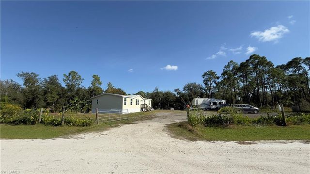 28119 Crescent Lake DR, Punta Gorda, FL 33955