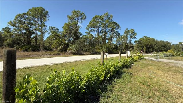 28119 Crescent Lake DR, Punta Gorda, FL 33955