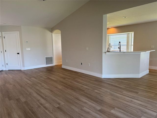 3709 62ND AVENUE E, Bradenton, FL 34203
