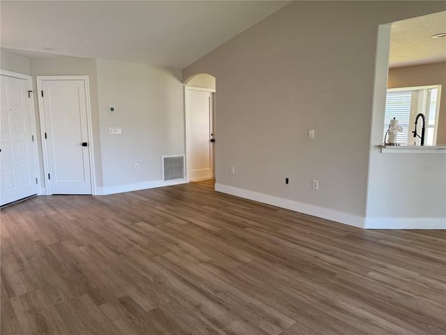 3709 62ND AVENUE E, Bradenton, FL 34203