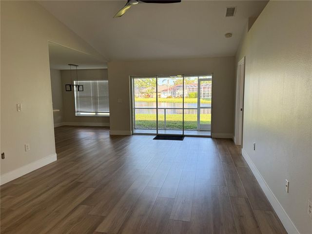 3709 62ND AVENUE E, Bradenton, FL 34203
