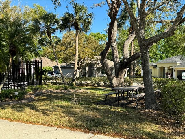 3709 62ND AVENUE E, Bradenton, FL 34203