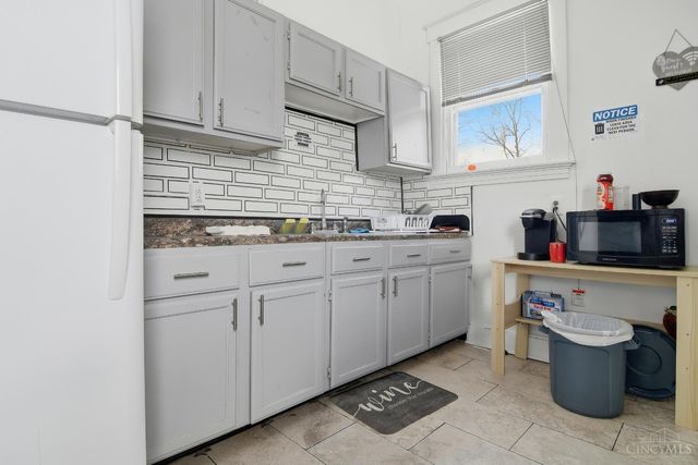 666 June Street, Cincinnati, OH 45206