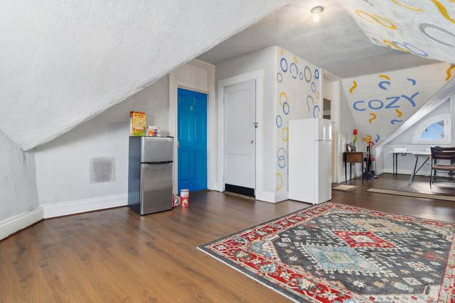 666 June Street, Cincinnati, OH 45206