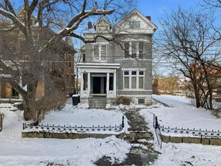 666 June Street, Cincinnati, OH 45206