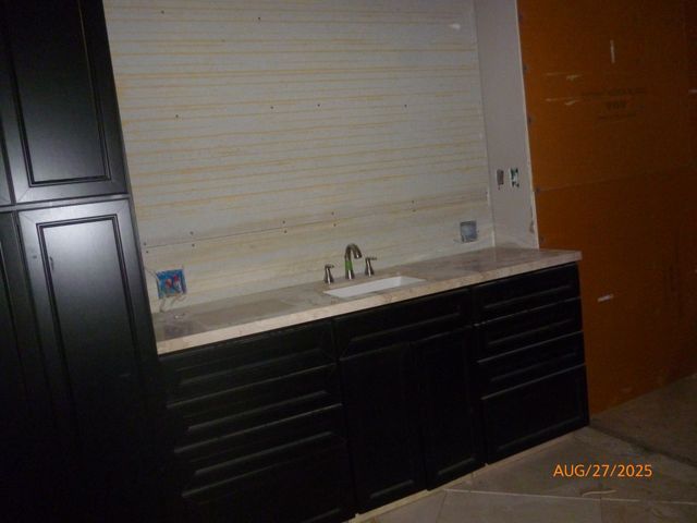 126 City St, Camden, TN 38320