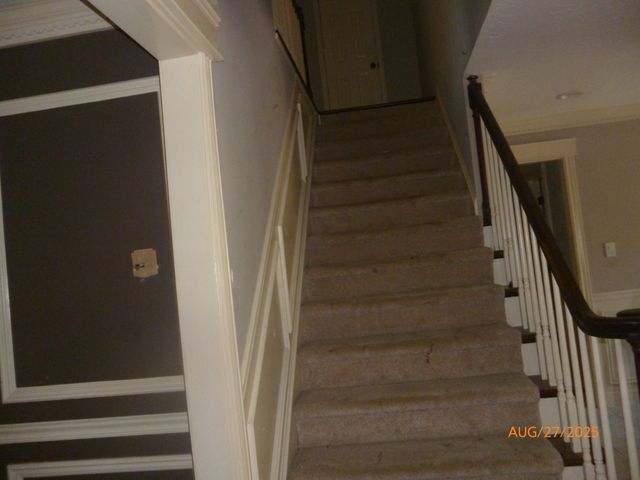 126 City St, Camden, TN 38320