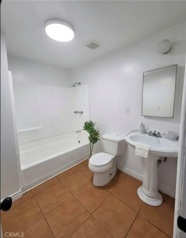 1957 Barnett, Los Angeles, CA 90032