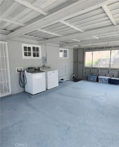 1957 Barnett, Los Angeles, CA 90032