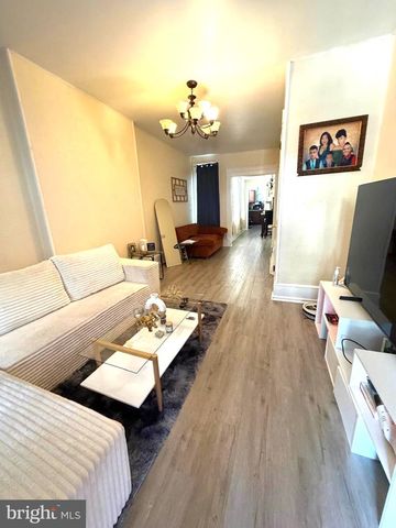 819 MULBERRY ST, Reading, PA 19604