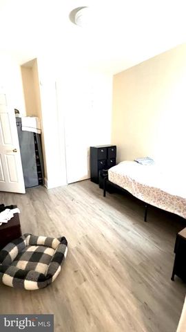 819 MULBERRY ST, Reading, PA 19604