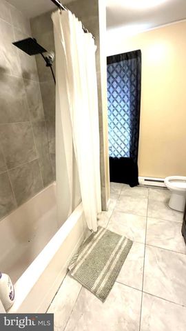 819 MULBERRY ST, Reading, PA 19604