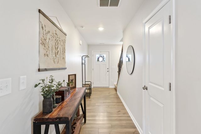 1929 Landrow Lane, Boiling Springs, SC 29316