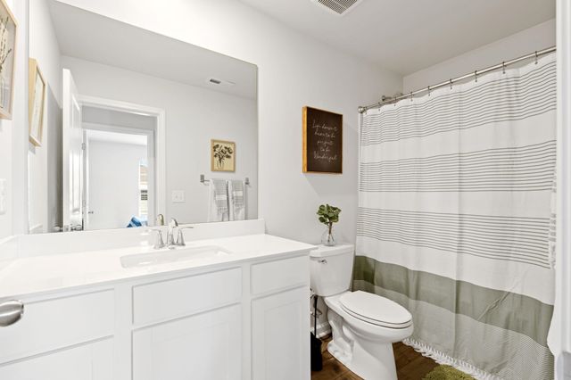 1929 Landrow Lane, Boiling Springs, SC 29316