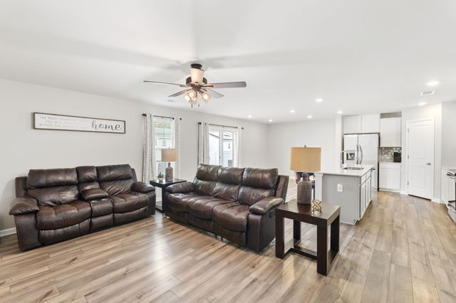 1929 Landrow Lane, Boiling Springs, SC 29316