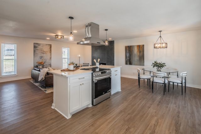 710 Meadow Lake Drive, Lakewood Village, TX 75068