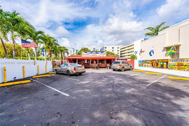 2928 NW 17th Avenue, Miami, FL 33142