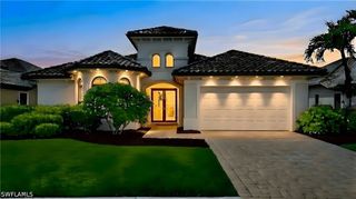 11942 Heather Woods CT, Naples, FL 34120