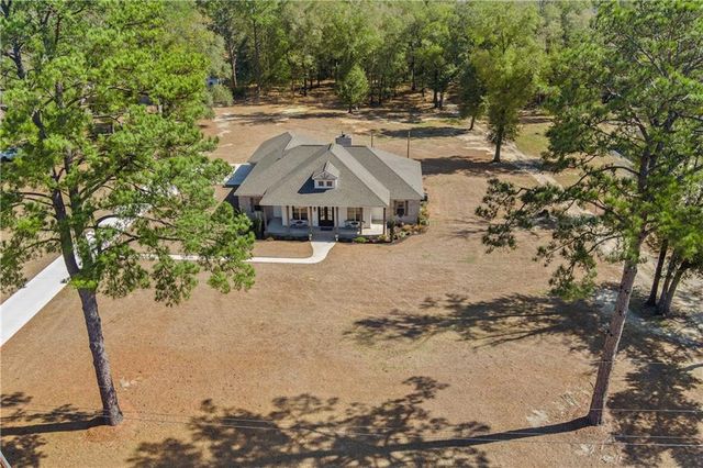 8526 Lister Dairy Road, Creola, AL 36525