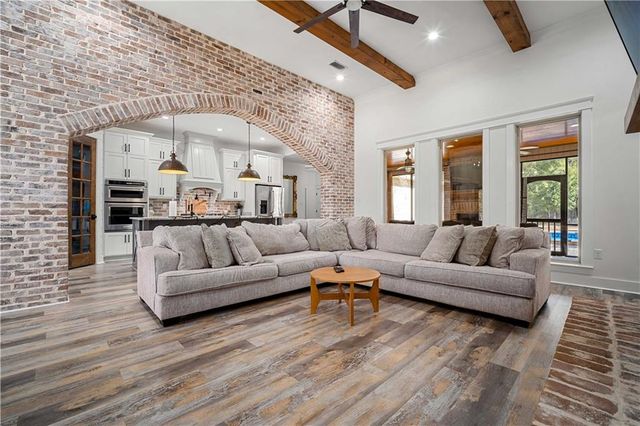 8526 Lister Dairy Road, Creola, AL 36525