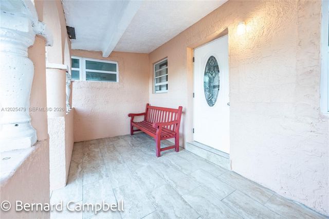 918 NW 13th Court, Fort Lauderdale, FL 33311