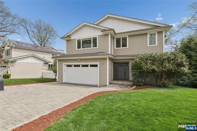 34 Merrifield Way, Cresskill, NJ 07626