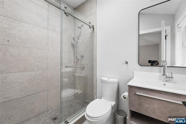 34 Merrifield Way, Cresskill, NJ 07626