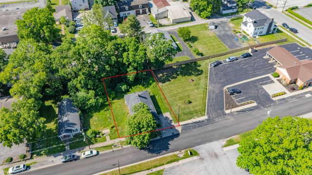 206 E Green Street, Versailles, KY 40383