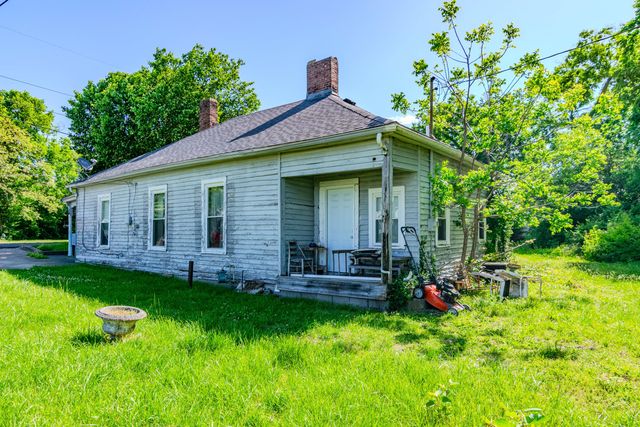 206 E Green Street, Versailles, KY 40383