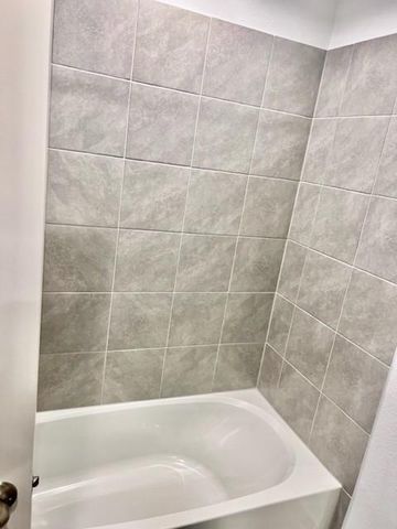 5026 Pine Haven Lane Lane, Fresno, TX 77545