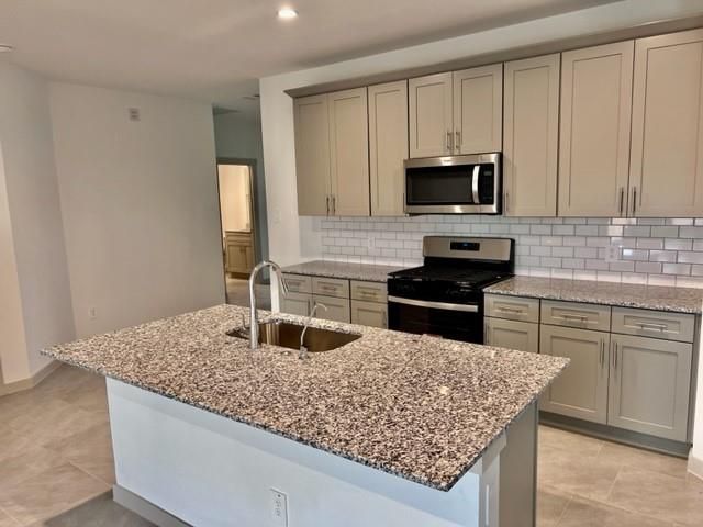 5026 Pine Haven Lane Lane, Fresno, TX 77545