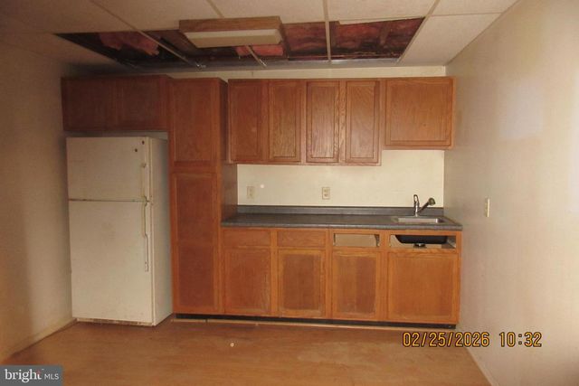 2809 FRY RD, Jefferson, MD 21755