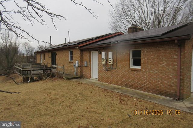 2809 FRY RD, Jefferson, MD 21755