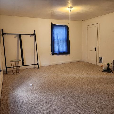 7157 Verona Blvd, Lincoln Larimer, PA 15235