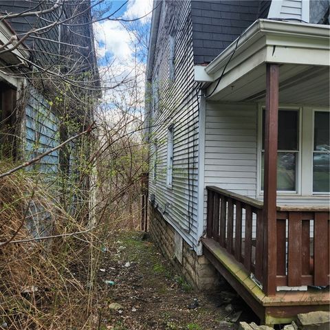 7157 Verona Blvd, Lincoln Larimer, PA 15235