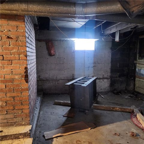 7157 Verona Blvd, Lincoln Larimer, PA 15235