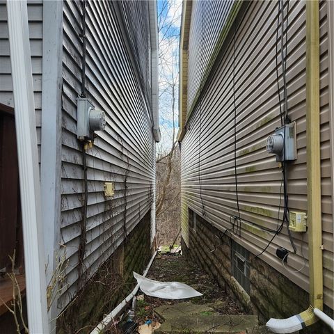 7157 Verona Blvd, Lincoln Larimer, PA 15235