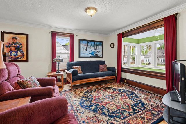1631 N ALVIN STREET, Appleton, WI 54911