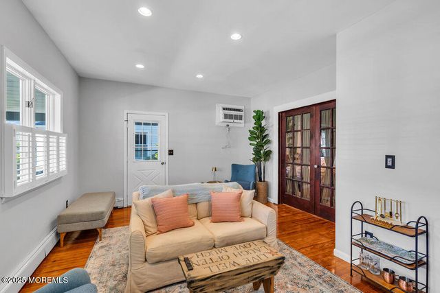 207 9th Avenue 1, Belmar, NJ 07719