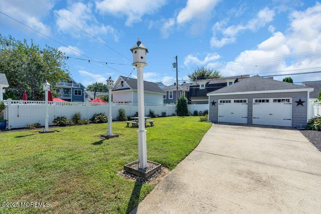 207 9th Avenue 1, Belmar, NJ 07719