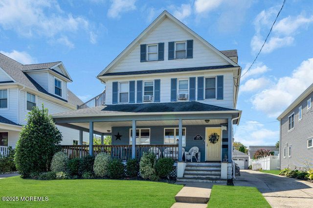 207 9th Avenue 1, Belmar, NJ 07719
