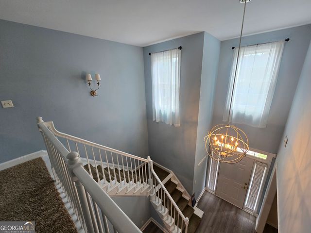 87 Columns Way, Newnan, GA 30265