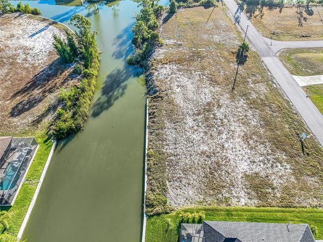 2027 NE 34th TER, Cape Coral, FL 33909