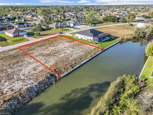 2027 NE 34th TER, Cape Coral, FL 33909